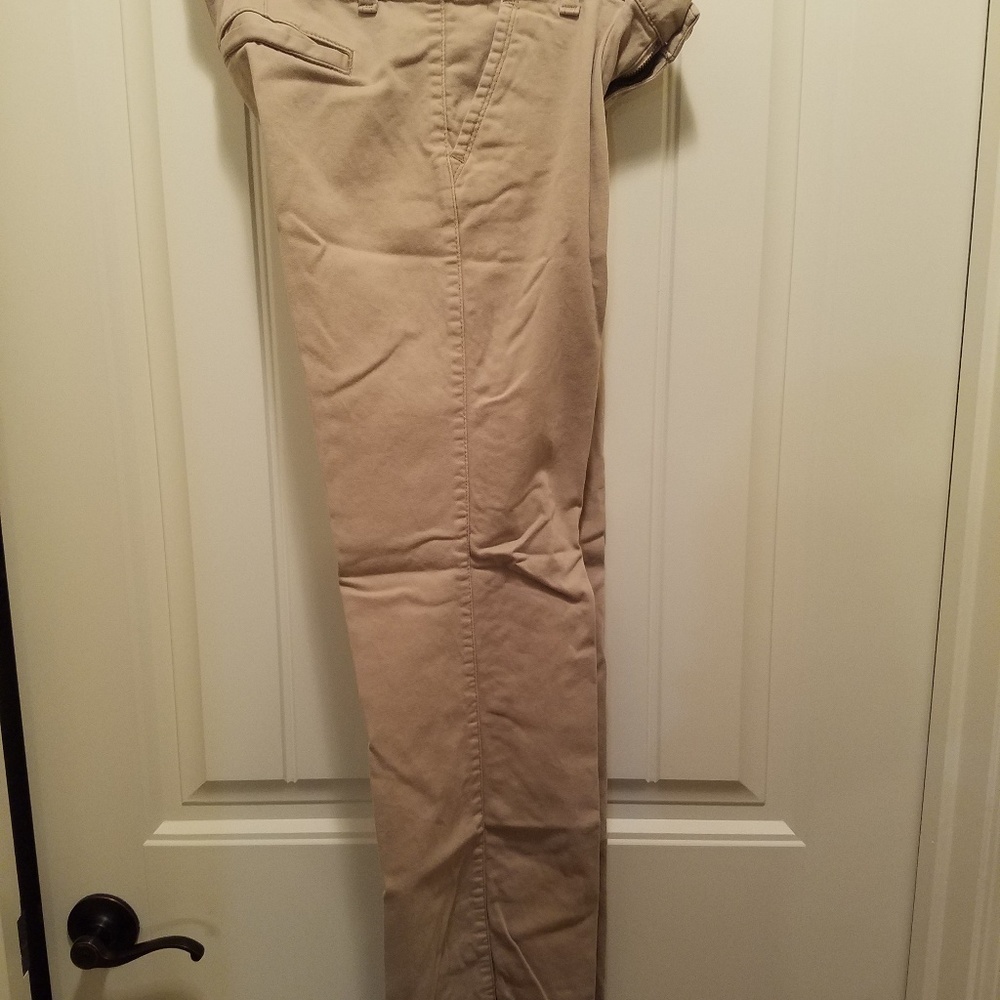 Aeropostale khakis